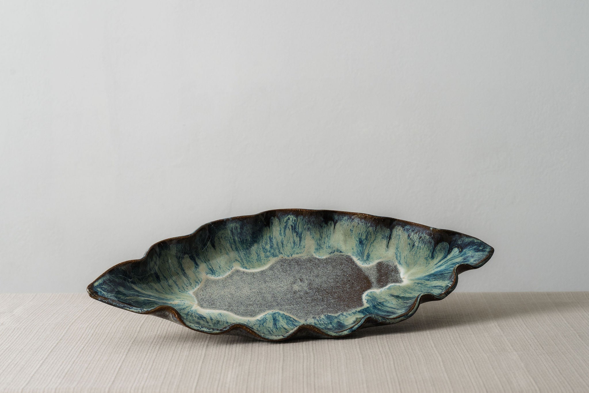 Short Ruffle Boat